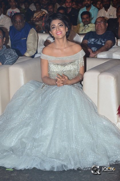 Shriya-Saran-At-Nakshatram-Movie-Audio-Launch